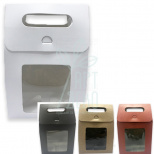 Пакет подарунковий з віконцем, 20х13х8 см, Україна