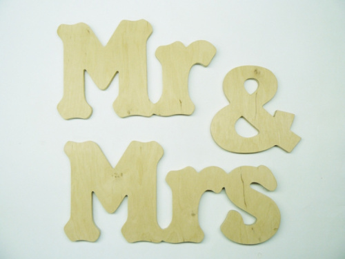 Напис "Mr & Mrs", фанера, 15х70 см, Україна