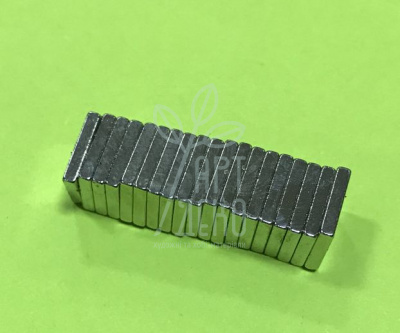 Неодимовий магніт квадратний, 10х10х2 мм, Китай