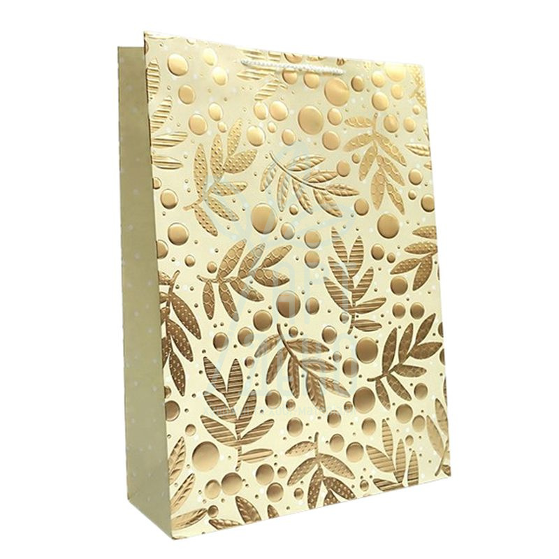 Пакет подарунковий "Золоте тиснення", 18х23х10 см, Україна