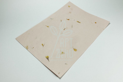 Папір ручної роботи з вкрапленням квітів №172, Рожевий, А4 (21х29,7 см), 100 г/м2, Paper Craft