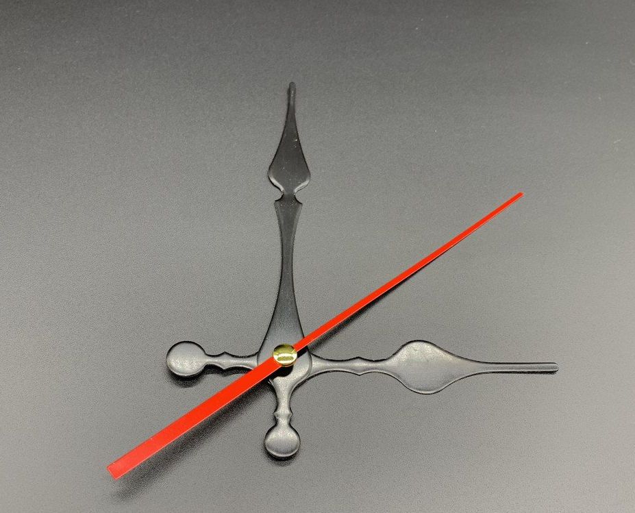 Стрілки для годинникового механізму