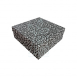 Коробка подарункова, гофрокартон "Гілочки", 22,5х22,5х20 см, Україна