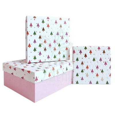 Коробка подарункова Кольорові ялинки, рожева, Україна