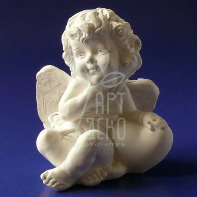 Статуетка Ангел з серцем, 8х6,5х5,5 см, Україна